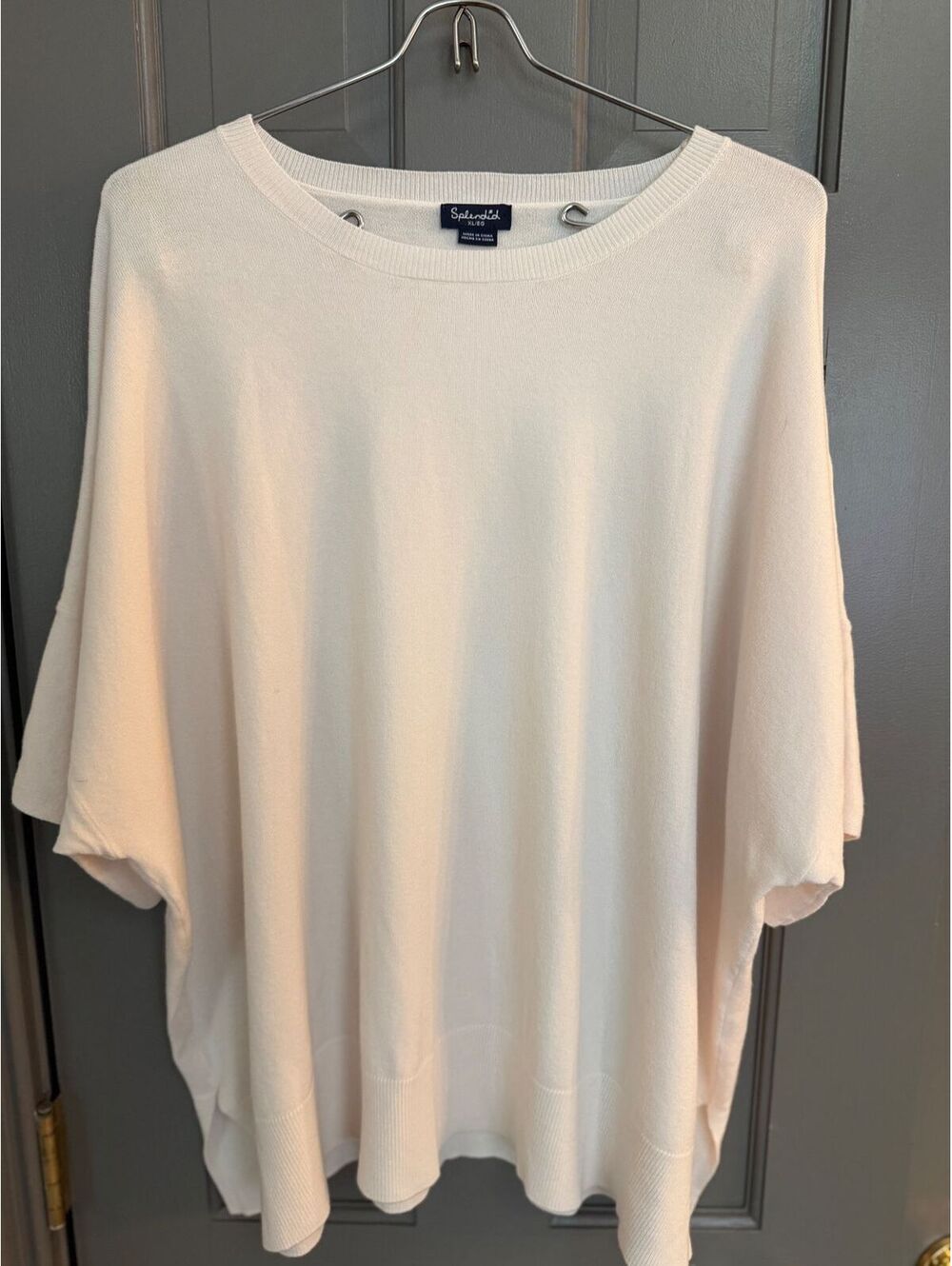 Splendid Women's Cream Color Oversized Doman Sleeve Knit Top Sz XL
